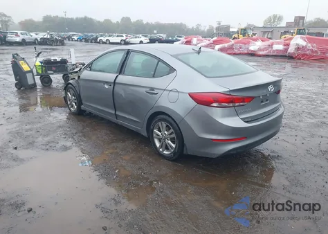 2018 Hyundai Elantra Sel z USA, uszkodzony, nr VIN KMHD84LF5JU560104